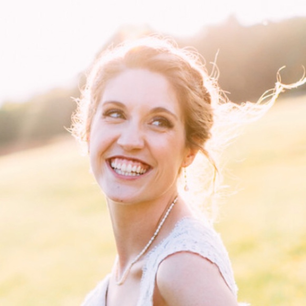 Meet your Posher, Eva